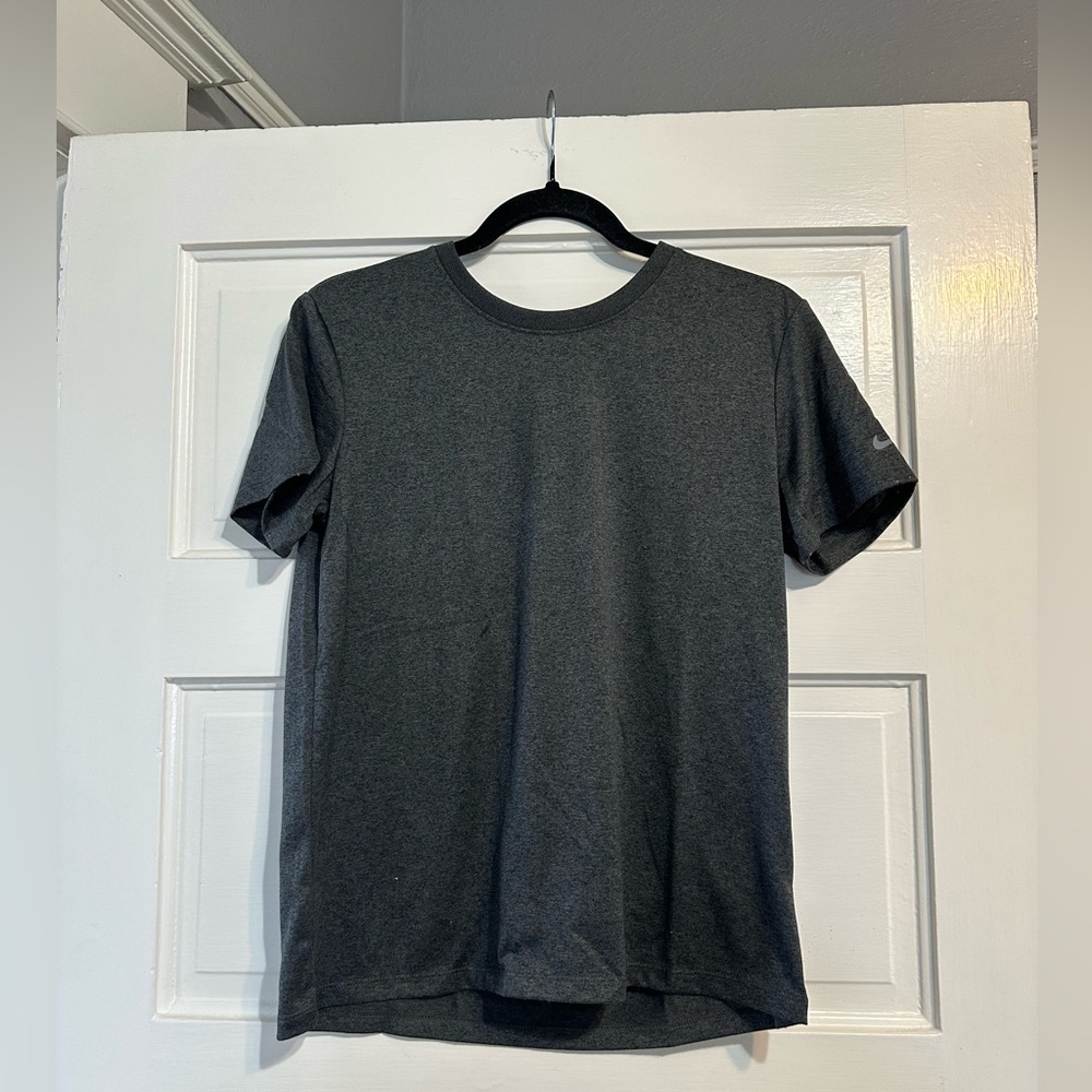 Nike dri-fit t-shirt. Sz S